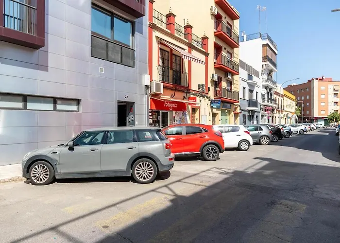 Atico Moderno En Nervion Con Terraza Appartamento