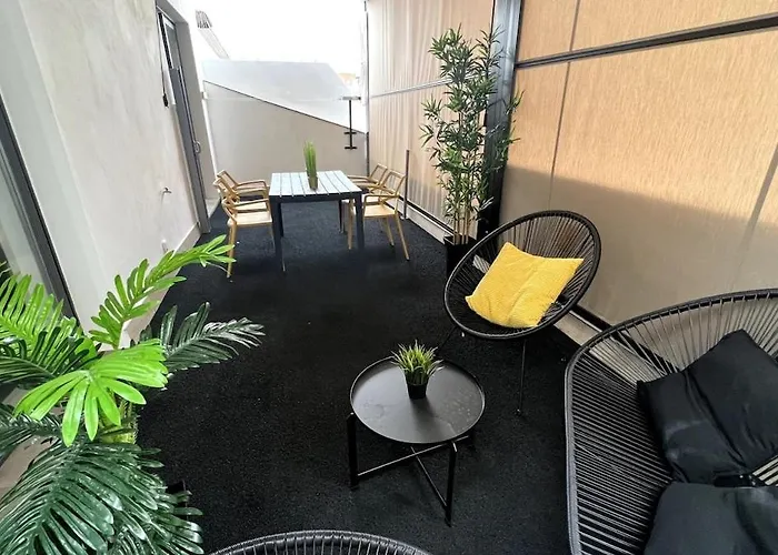 Atico Moderno En Nervion Con Terraza * Siviglia