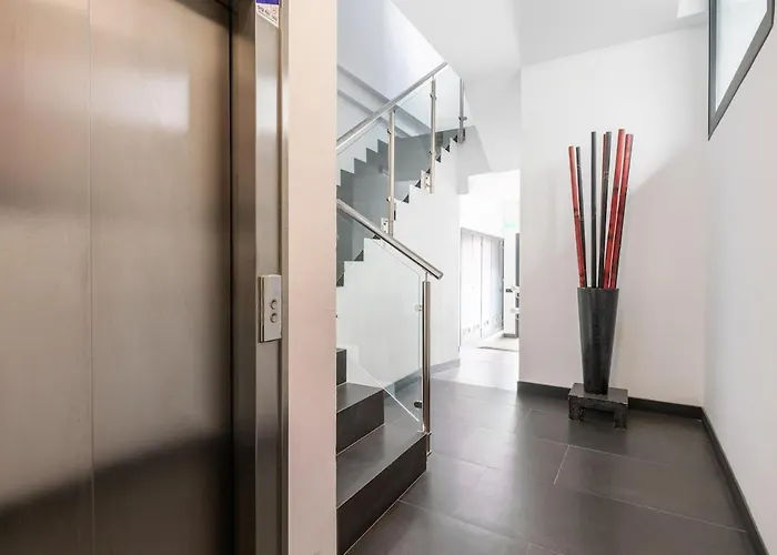 Appartamento Atico Moderno En Nervion Con Terraza *